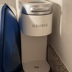 Keurig slim coffee maker 