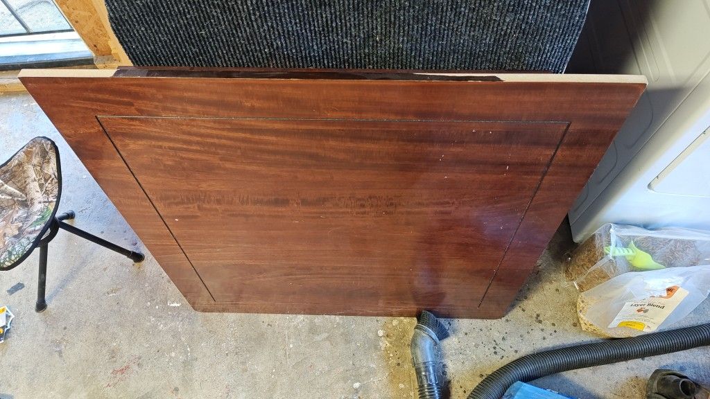 Free Table