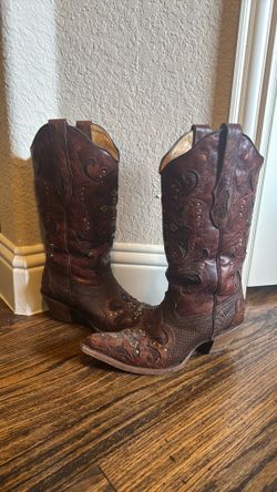 Corral vintage cowgirl boots