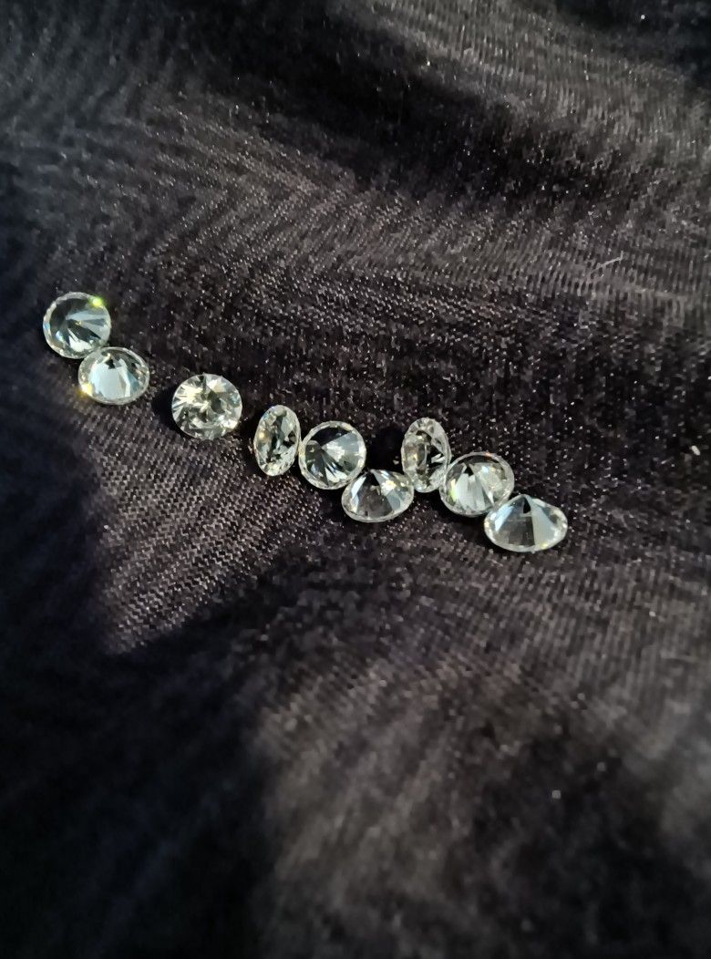 9 Half Carot Beautiful Clear Cut Unset Moissanite
