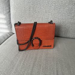 Gorgeous Crossbody