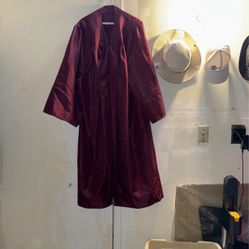 De Anza Graduation Gown 
