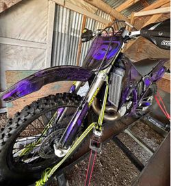 Yz250