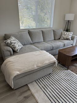L shape 2 piece sectional sofa with chaise