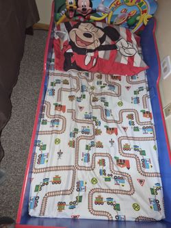 Kids bed