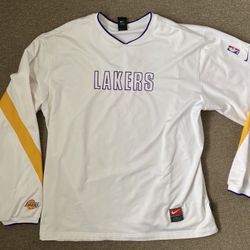 Authentic Game Worn Los Angeles Lakers Warm Up!