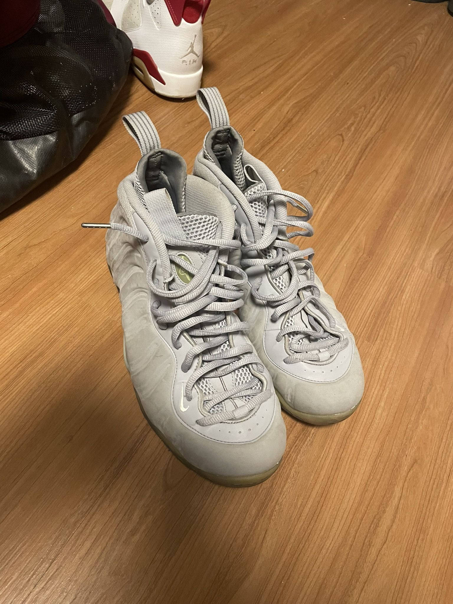 Nike Wolf Grey Foamposite