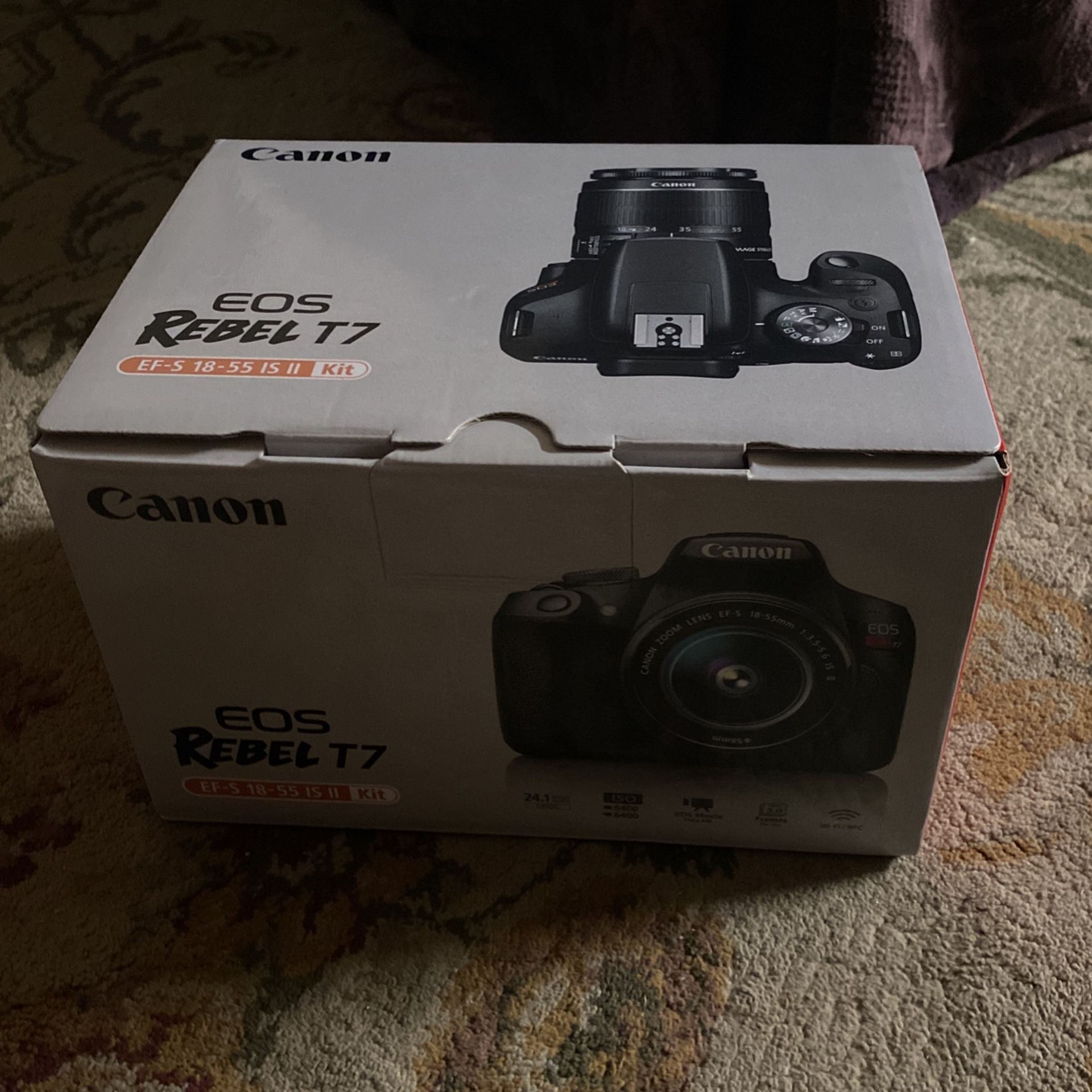 Canon EOS Rebel T7