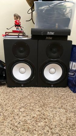 Yamaha HS8 studio monitors(Pair)