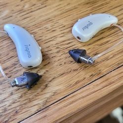 Hearing Aid.      Signa