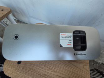 FoodSaver Vacuum Sealer