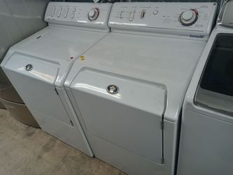 Maytag Neptune front load washer and gas dryer set - Free delivery
