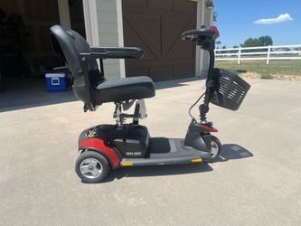Pride Go-Go Elite Traveller Mobility Scooter - Excellent Condition