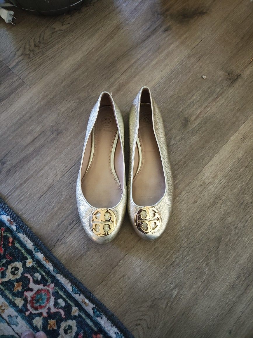 Tory Burch Flats Size 7.5 Gold 