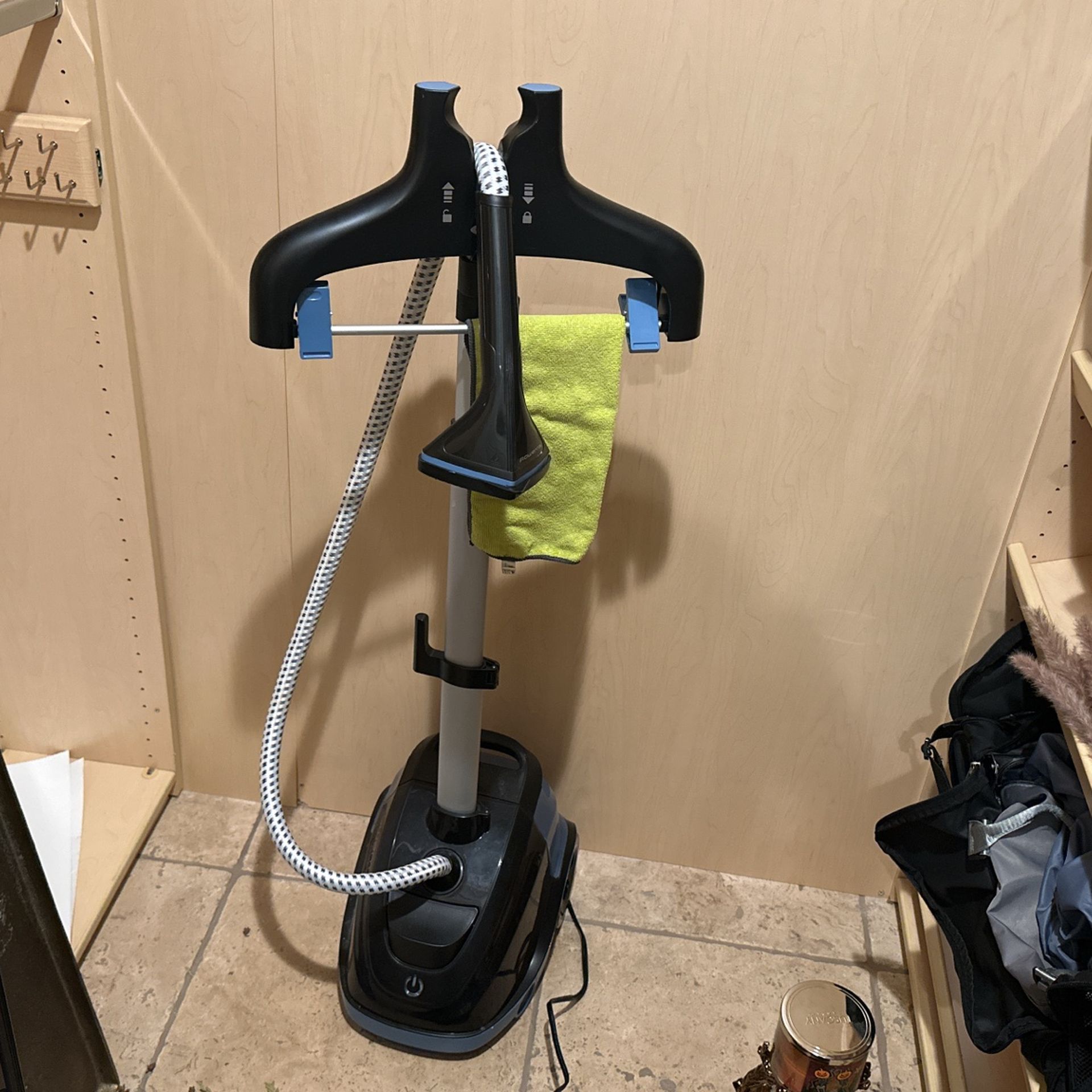 Free Clothes Steamer