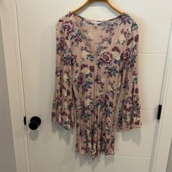 American eagle floral romper size XS
