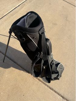 Black golf stand bag
