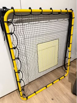 Volleyball rebounder net
