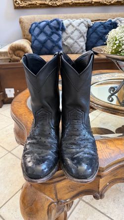Black Cody James ostrich boots