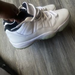 Jordan 11 low