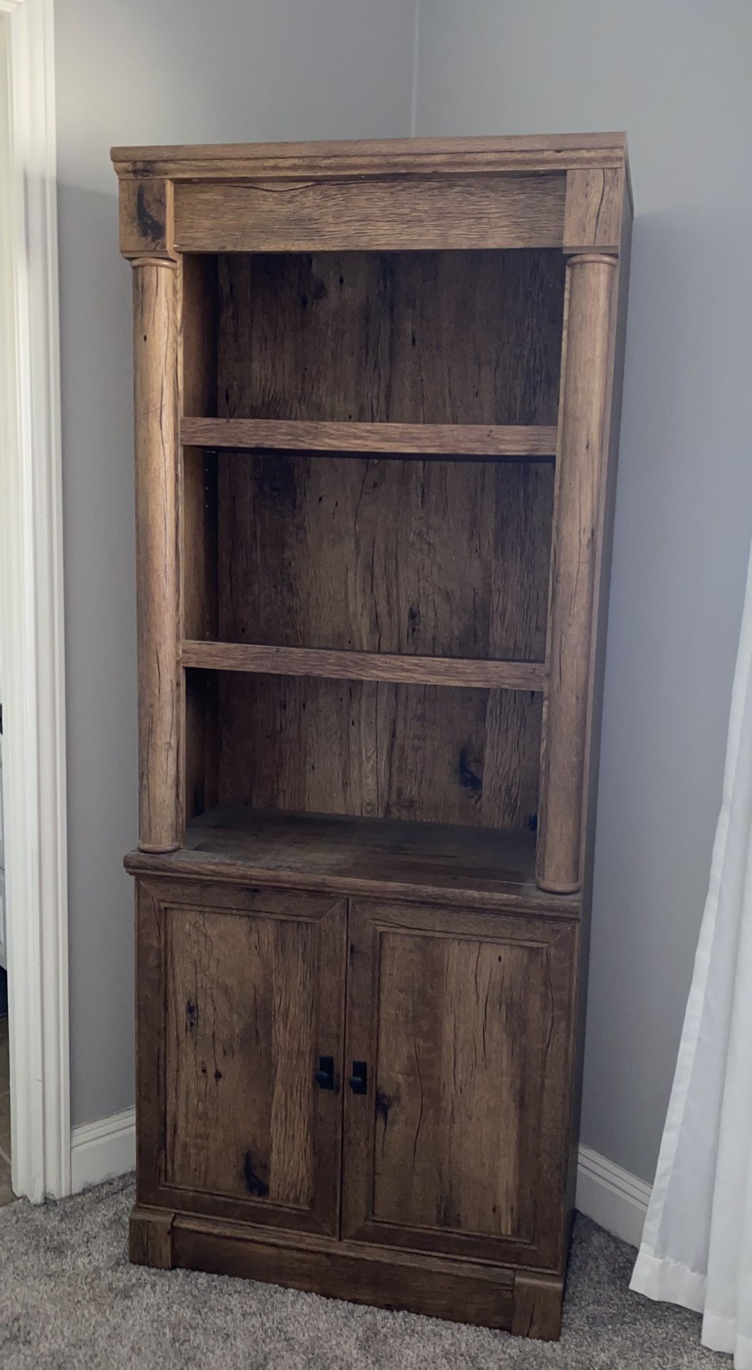 Bookshelf