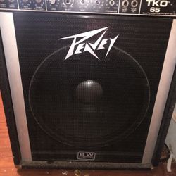 Peavey TKO65  BW POWERED guitar Amp