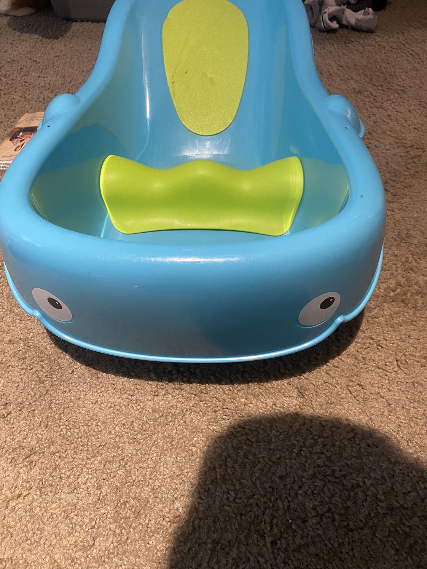 Whale Baby Tub 