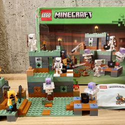LEGO Minecraft The Trial Chamber 21271 / Minifigure Skeletons Missiles
