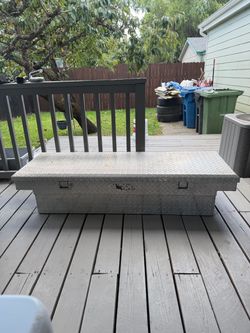 Truck Bed Tool Box With Lock And Key