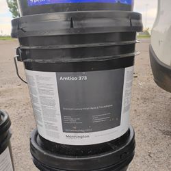 4 Gallon Mannington Amtico 373 Vinyl Plank And Tile Adhesive