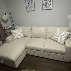 Bob’s Furniture Beige Couch 