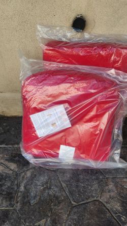 Patio chair red cushions