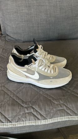 Nike waffle one sacai summit white size 9