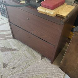 File Cabinet / Dresser 