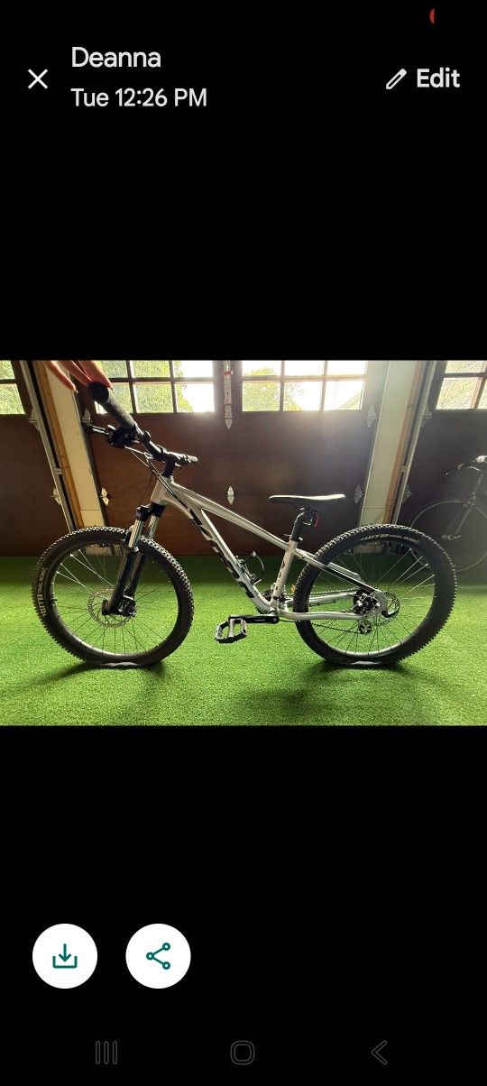 KONA BIKE $190 TOP Quality Save $$ Can Adust Seat If Needed