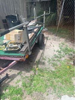 Flat bed trailer