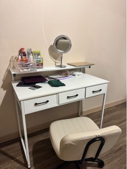 Vanity / White Vanity Desk + Rolling Chair