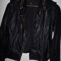Brand New Zara Woman Lambskin Leather Biker Style Jacket..Medium size