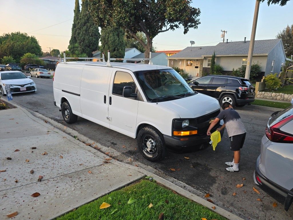 2003 Chevrolet Express