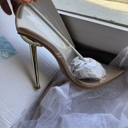 Fashion Nova Heels New Box Size 8 