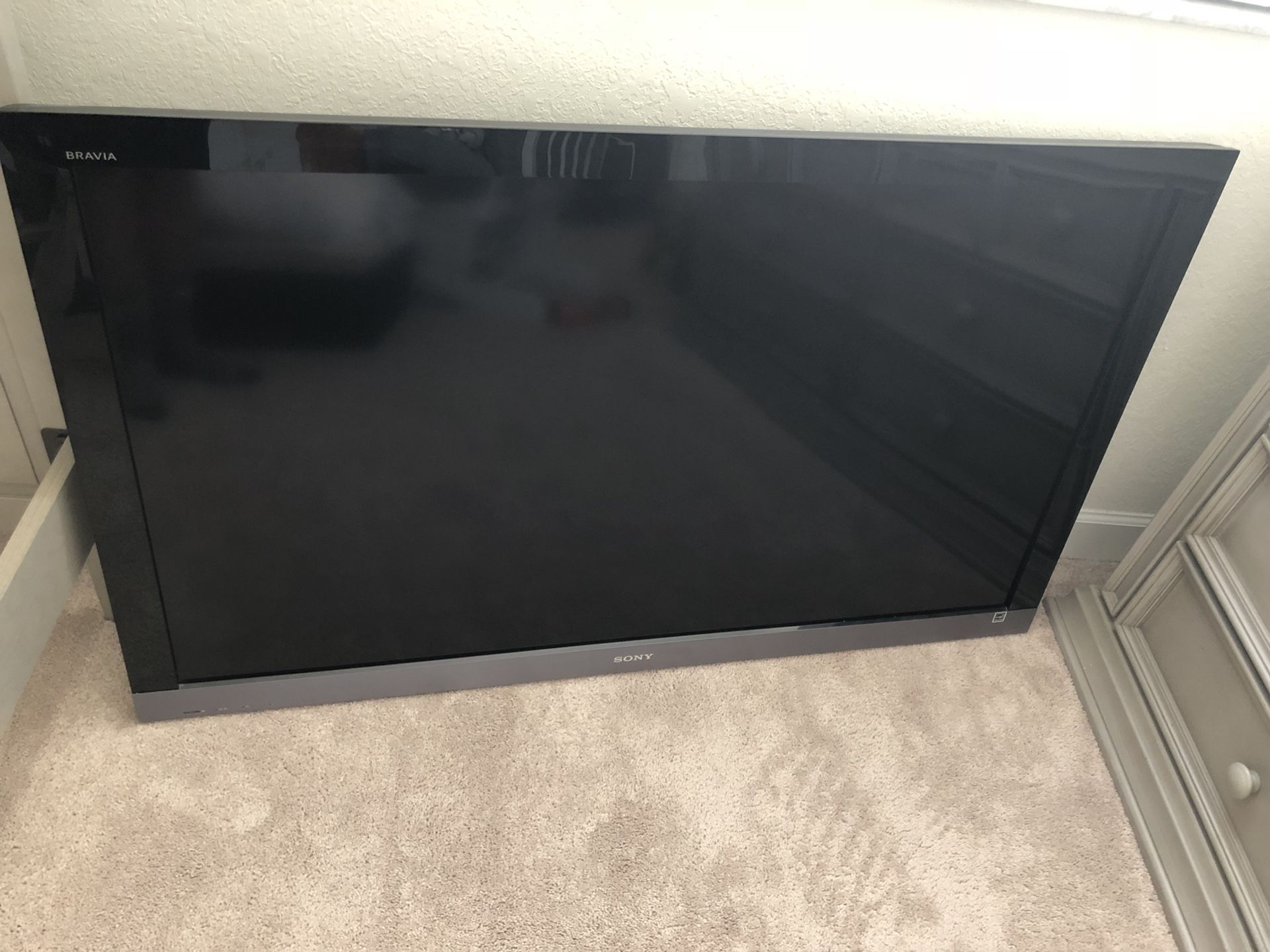 Used Sony BRAVIA KDL-55EX500 Series 55-Inch LCD TV, Black