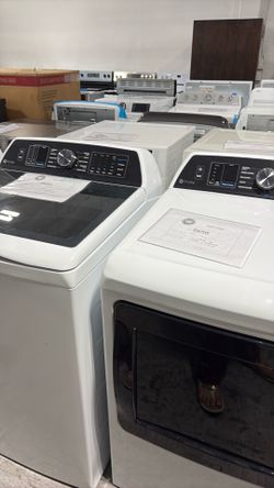 GE Topload Washer and Electric Dryer