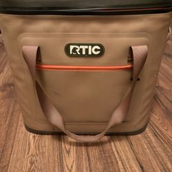 30$-2DAY-  RTIC- Tan Ultra Tough Soft Cooler-40$ OBO
