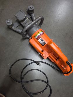 Benner-nawman DBR-25WH rebar straightener and bender