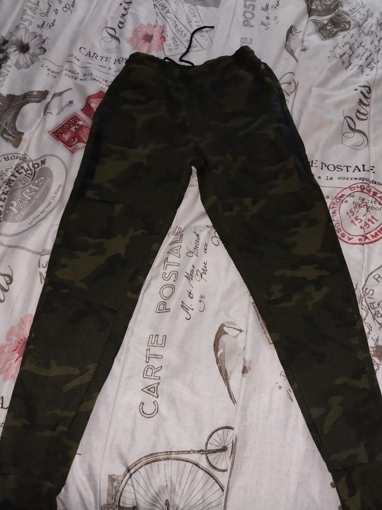 LEG3ND Sweatpants for Sale in Katy, TX OfferUp