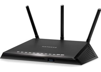 NETGEAR Nighthawk Smart Wi-Fi Router, R6700 - AC1750 Wireless