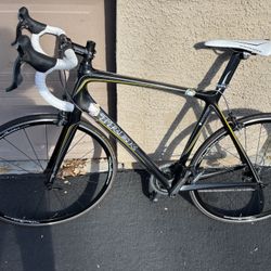 trek madone 5.1 oclv carbon fiber road bike race dura ace medium sized frame 