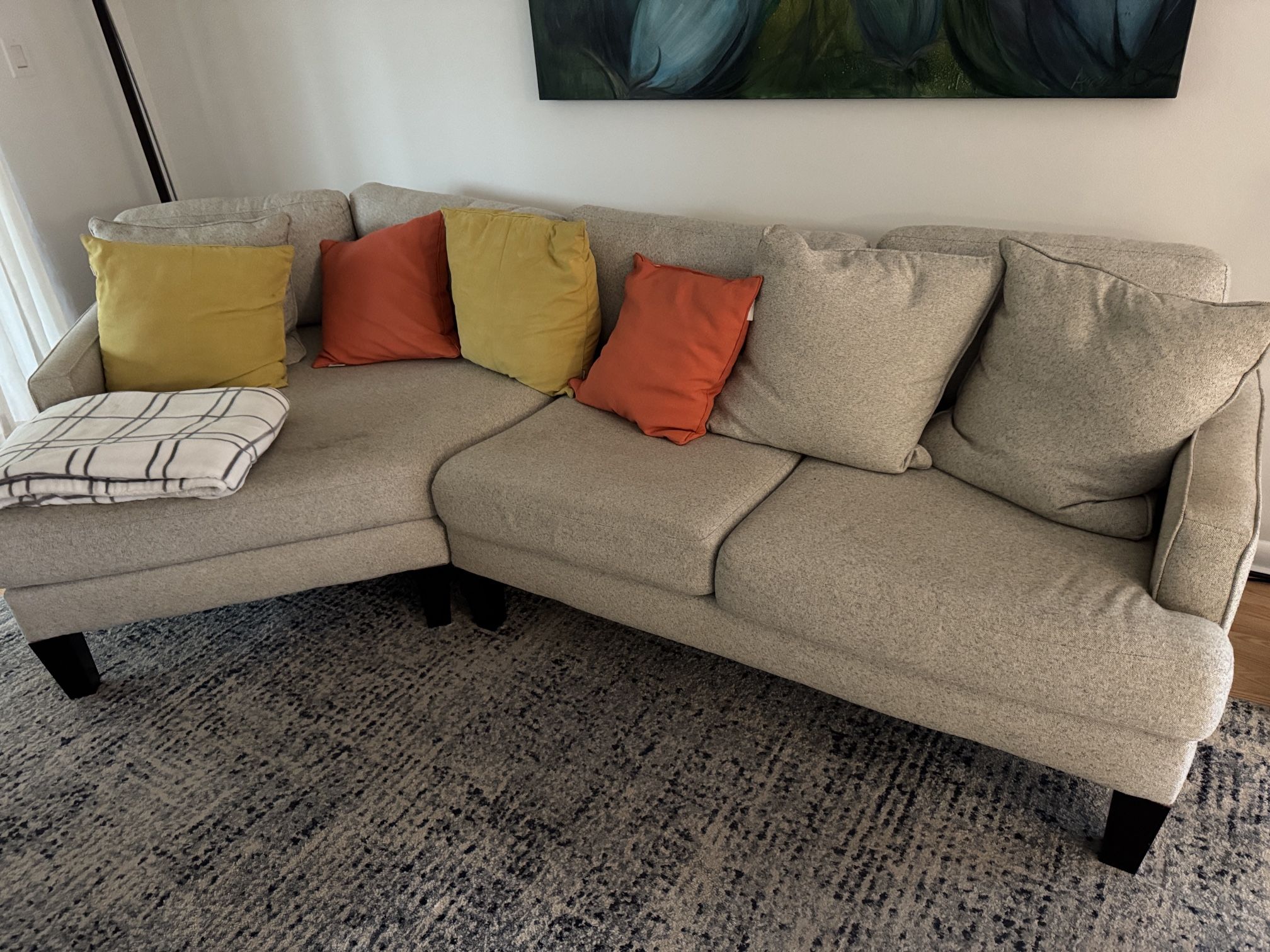Sofa With Round Lounge Chaise