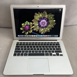MacBook Air 13 inch 8GB/500GB