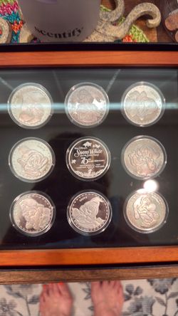 Snow White 70th anniversary coin set